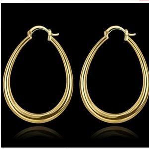 18K Gold Plated Oval Hoop Earrings